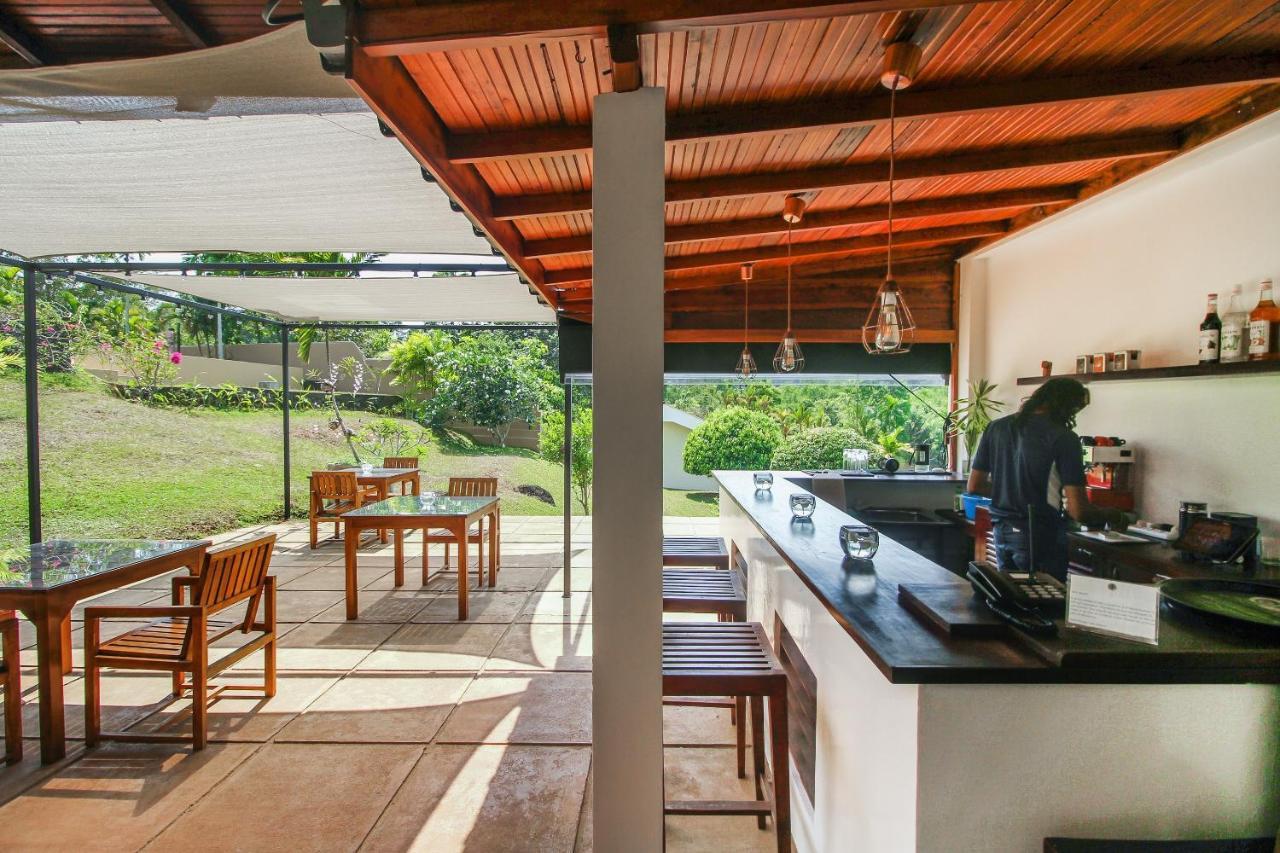 Kalla Bongo Lake Resort Hikkaduwa Exterior photo